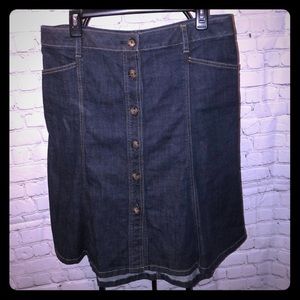 NWOT Ann Taylor Denim Skirt - size 12